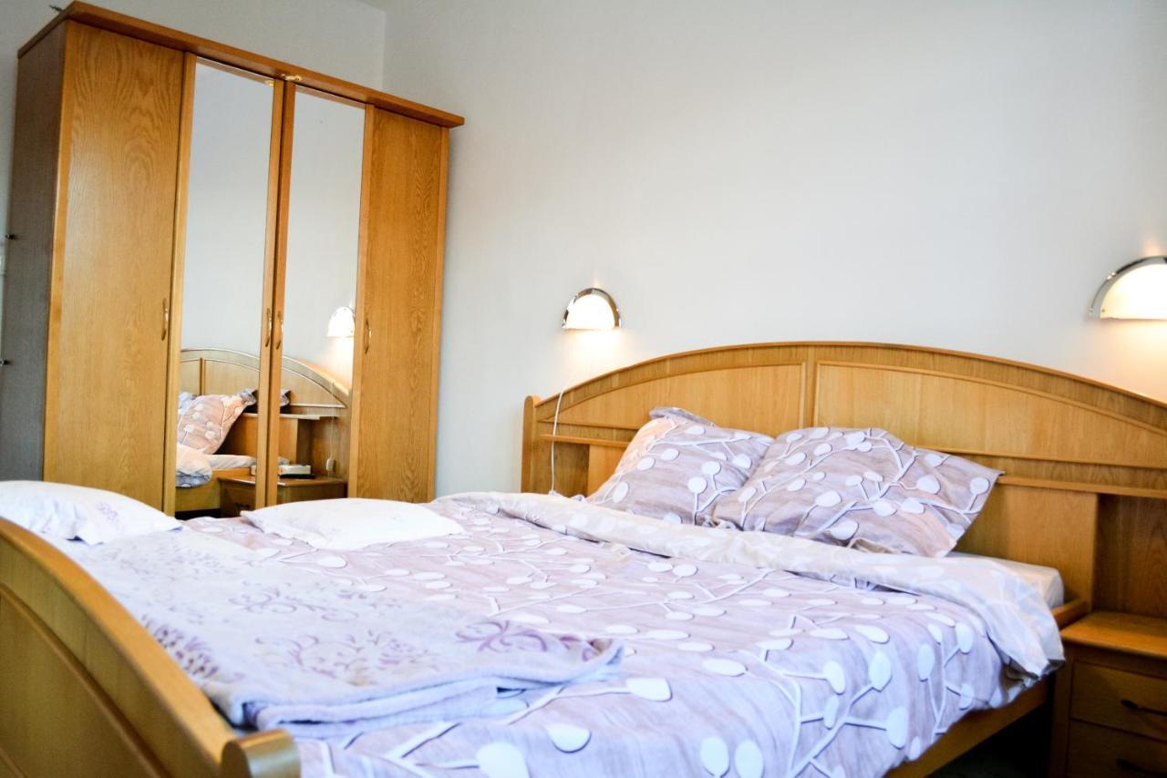 Grandpa'S Hidden Crib, 6 Bedroom, Pet Friendly Σινάια Εξωτερικό φωτογραφία