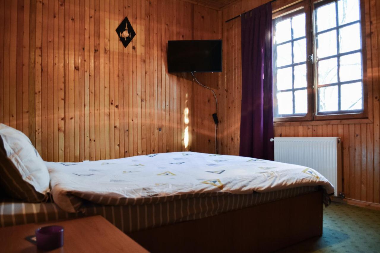 Grandpa'S Hidden Crib, 6 Bedroom, Pet Friendly Σινάια Εξωτερικό φωτογραφία